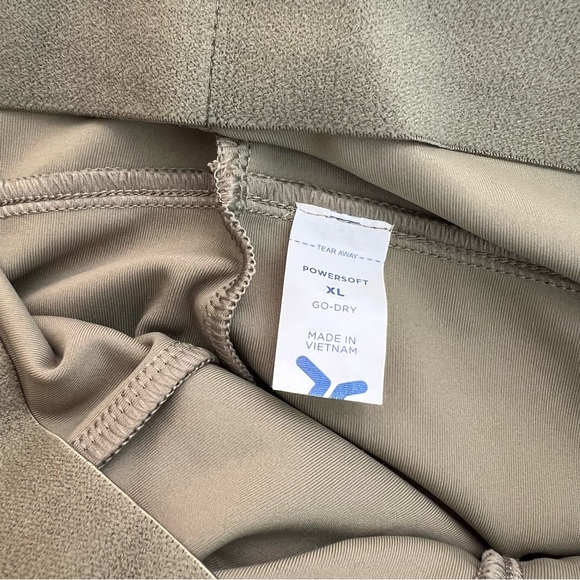 Old Navy Green Pleated Go-Dry Powersoft Pants - Picture 3 of 7